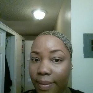 Meet your Posher, Valerie