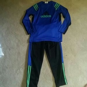 Kids adidas track suit