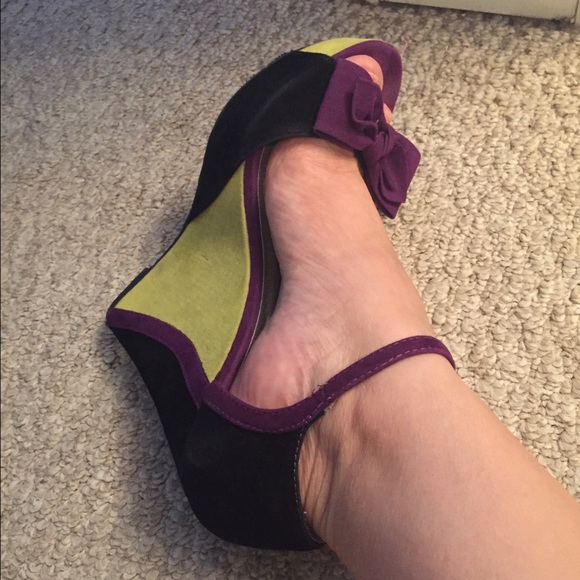 Sold! - Picture 4 of 4