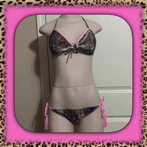 CUTE AND SEXY Realtree Camo and Pink Bikini
