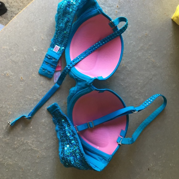 Victoria's Secret pink 34A bra - Picture 2 of 3