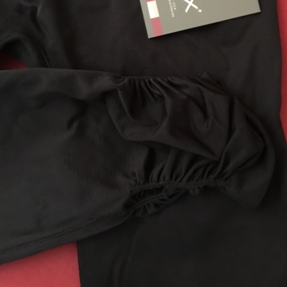 Chakra Core Low Rise Capri - Picture 2 of 3