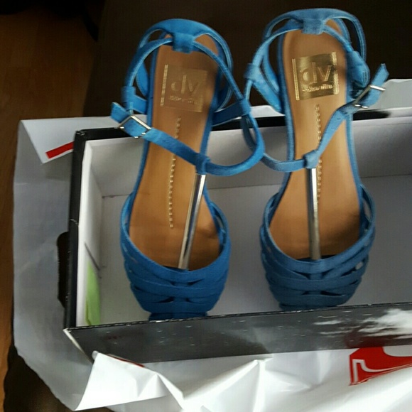 Blue sandles