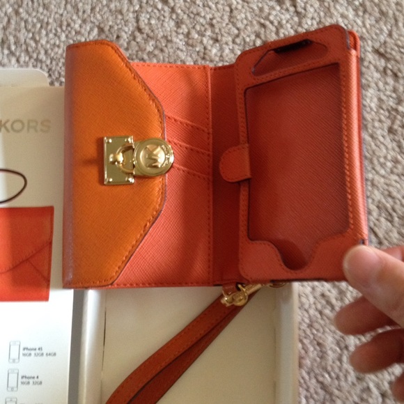 MK wallet clutch for iphone4 and 4s！ - Picture 2 of 3