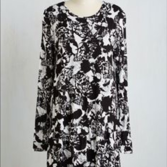 Modcloth Kenzie B&W Long Sleeve Dress NWT