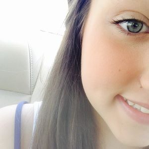 Meet your Posher, Gracey