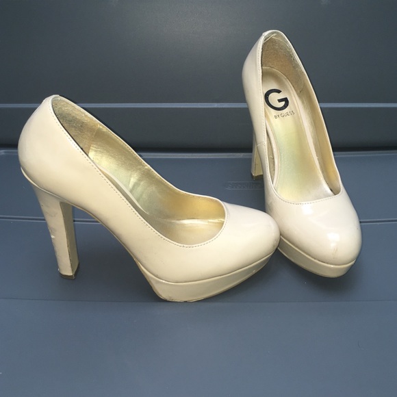 Guess Pumps, Nude, Size 8M