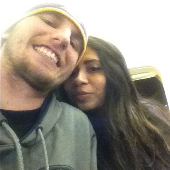 Meet your Posher, Karla - Picture 2 of 2