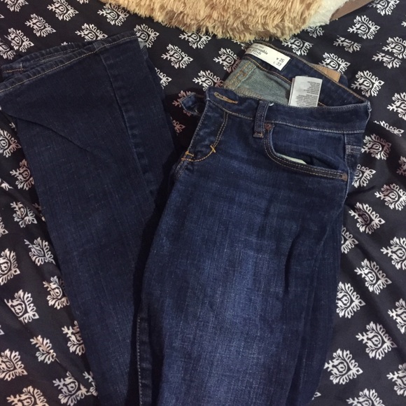 Boot cut jeans