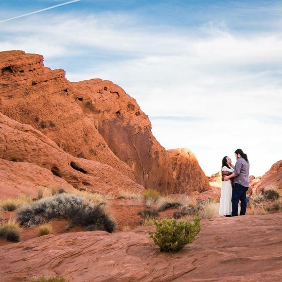 Hello and welcome to my closet! - Picture 3 of 4