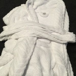 Ulta robe