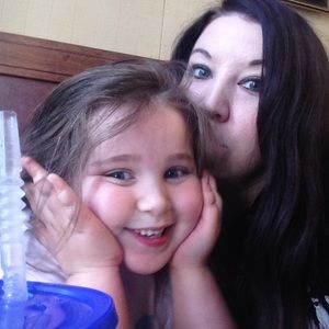 Meet your Posher, Dana