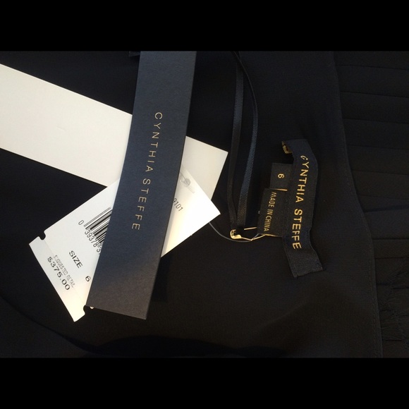 ❌❌❌❌ 🆕 Cynthia Steffe Dress - Picture 4 of 4