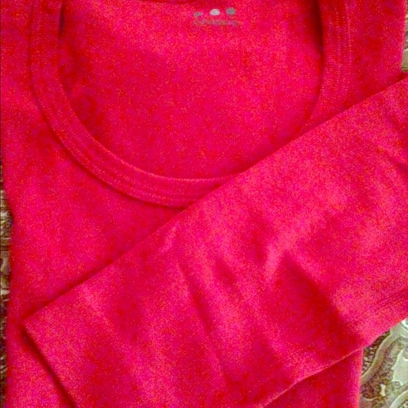 Three dots tee