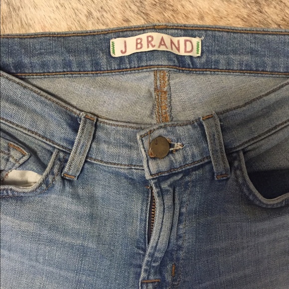 J BRAND FADED FLARE JEANS - Picture 3 of 3