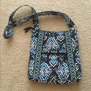 Vera Bradley crossbody purse