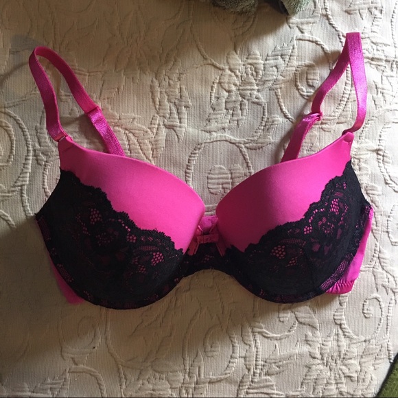 SOLD Push Up Bra size 36D