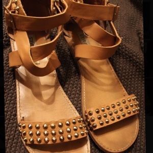 Steve Madden leather, studded tan sandals.