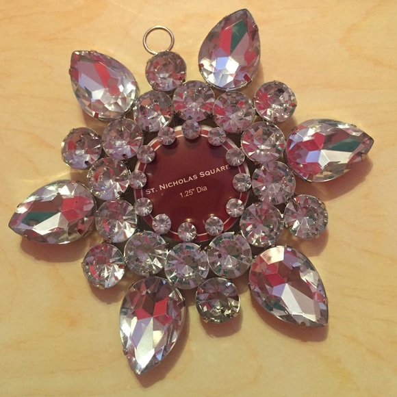 Necklace charm or ornament - Picture 1 of 2