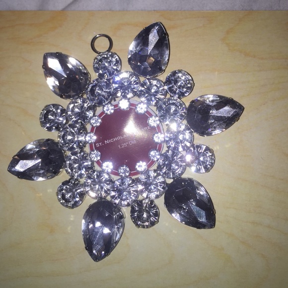 Necklace charm or ornament - Picture 2 of 2