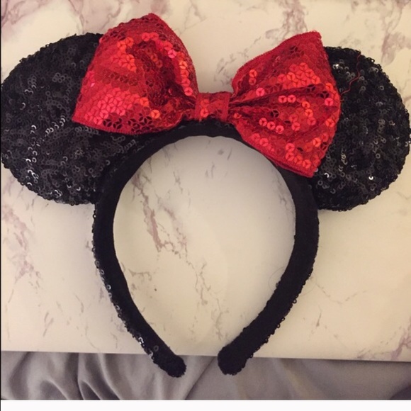 Minnie ears