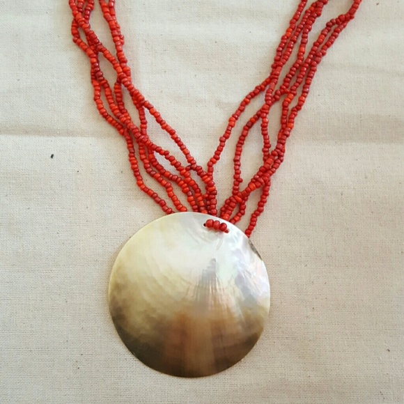 She'll neckleace - Picture 2 of 2