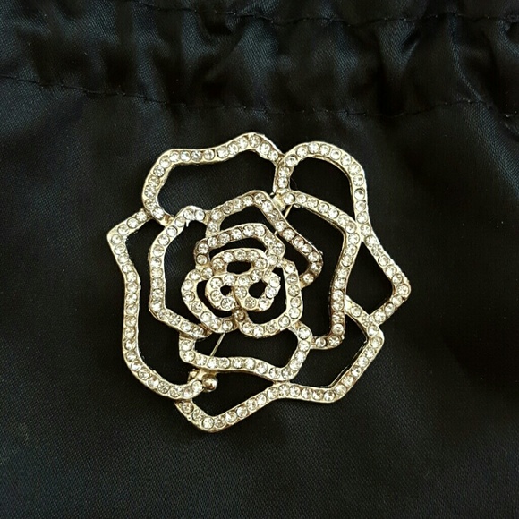 Brooch