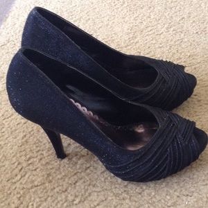 Lulu Townsend Shoes - Lulu Townsend Peeptoe Pumps, sz 6 1/2 Lulu Townsend Shoes - Lulu Townsend Peeptoe Pumps, sz 6 1/2