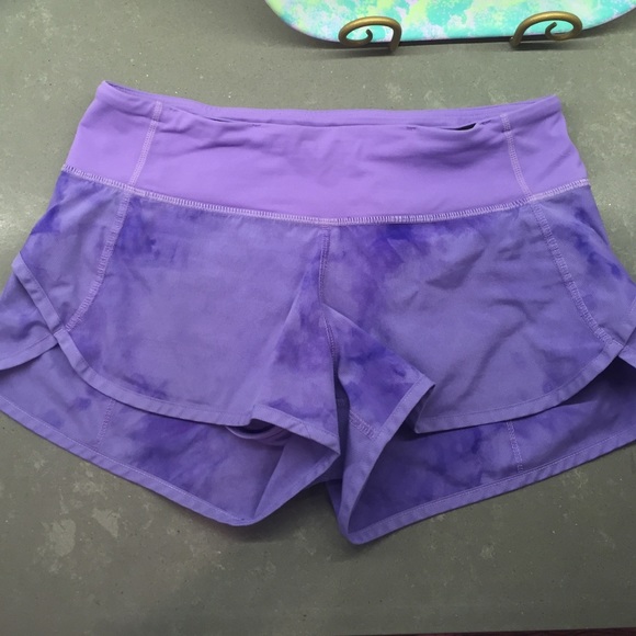 Lululemon speed shorts (size 4)