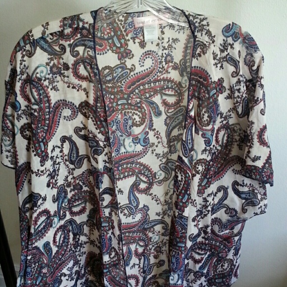 Paisley patterned Kimono
