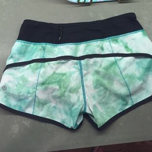 Lululemon speed shorts (size 4)