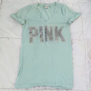 VS Pink t-shirt