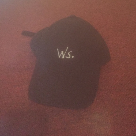William singe hat