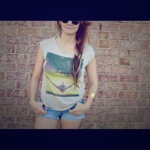 AE Muscle Graphic Tee