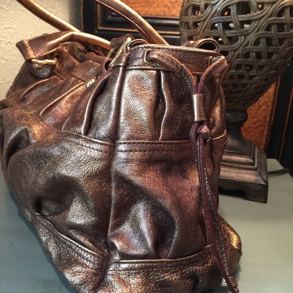Italian leather satchel in deep bronze. - Picture 2 of 4