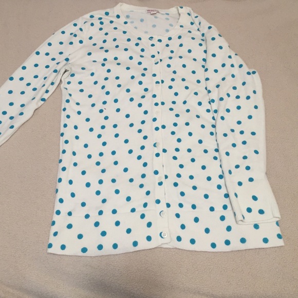 Cardigan with Teal polkadots. All buttons