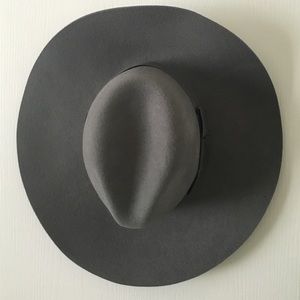 Piper Brixton floppy hat