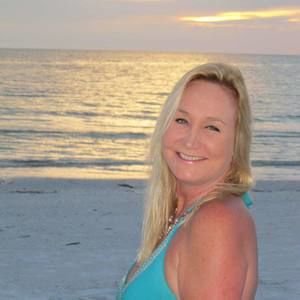 Meet your Posher, Melanie