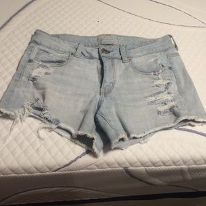 AE size 8 distressed shorts.