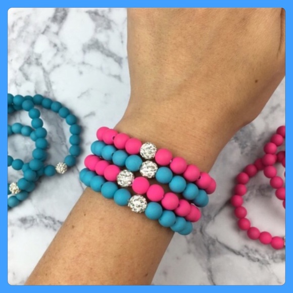 SOLD OUT!🌟Blue Crystal Ball Bracelets🌟 - Picture 2 of 4