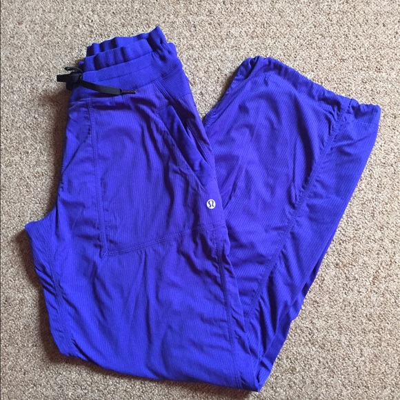 S O L D 🍋 lululemon 🍋 Studio Pants