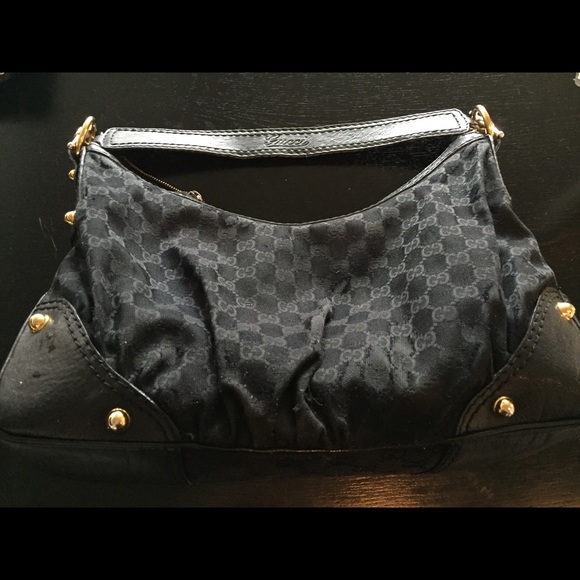 Gucci shoulder bag