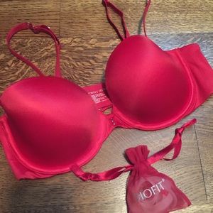 Victoria's Secret Biofit Multiway Bra