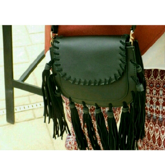 Tassel Crosbody Bag - Picture 2 of 4