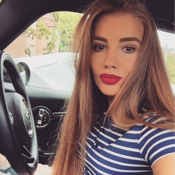 Meet your Posher, Anastassiya