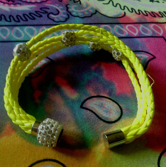Quadruple Layered Yellow Braided Rhinestone Bangle - Picture 3 of 4