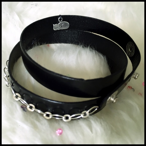 ❗️Ebony Wrap Bracelet - Picture 3 of 5