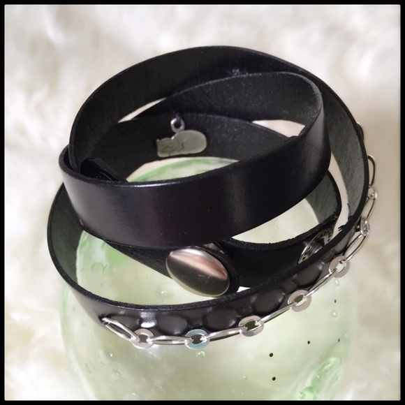 ❗️Ebony Wrap Bracelet - Picture 4 of 5