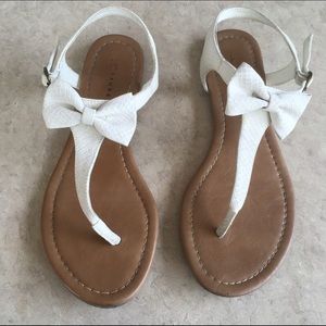 LC Bow Sandals