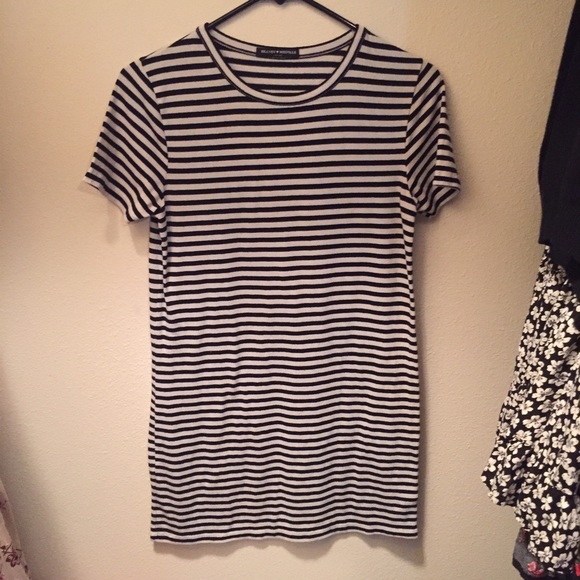 SOLD - Picture 2 of 4